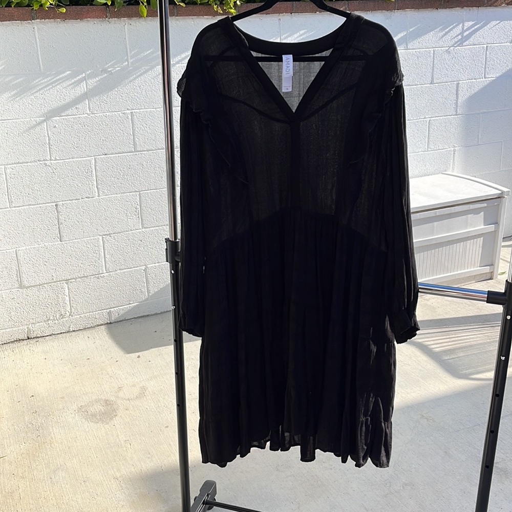 Black long sleeve dress